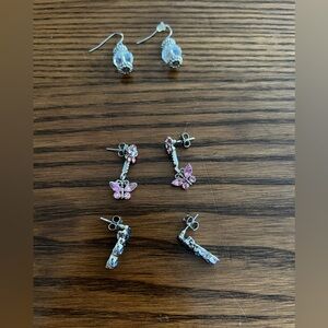Lot of 3 earrings